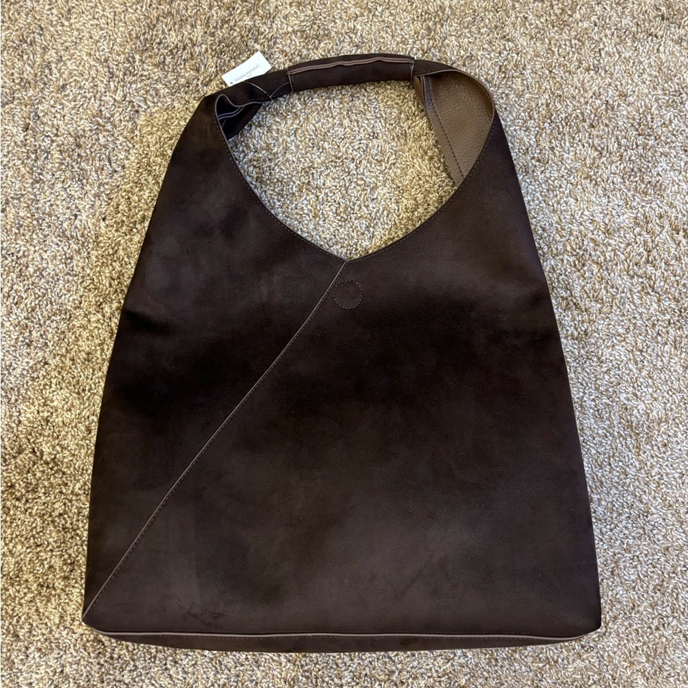 Banana republic tote NWT